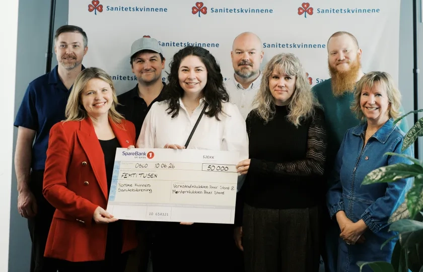 Aker Solutions Stord gir penger til Sanitetskvinnene